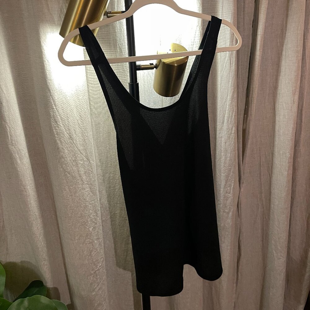Nike black racerback workout tank - LG